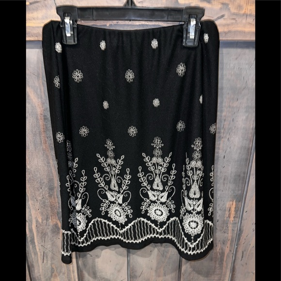 White House Black Market Dresses & Skirts - WHBM skirt